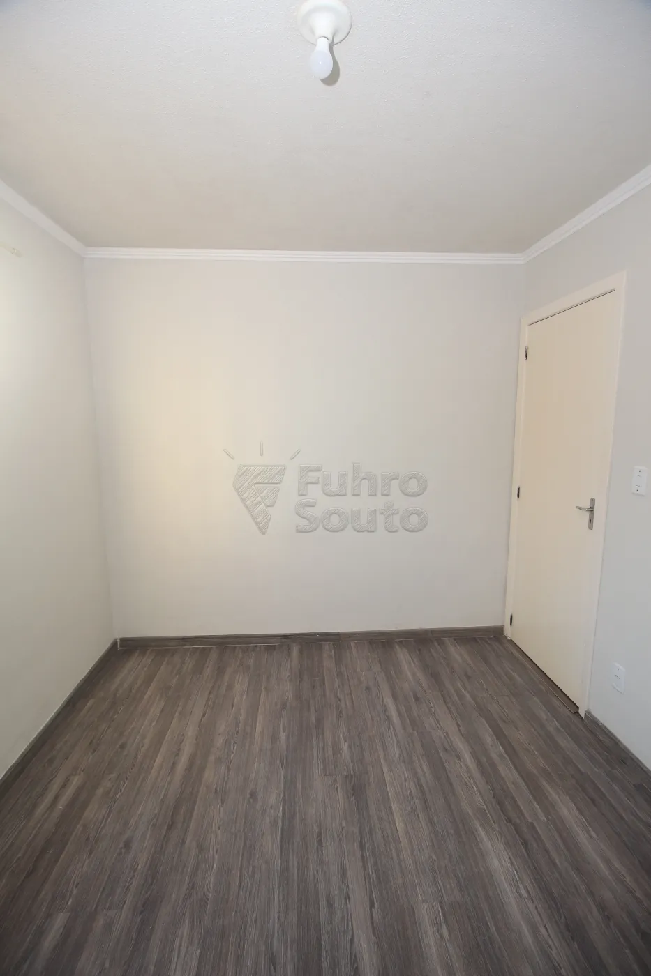 Alugar Apartamento / Padrão em Pelotas R$ 700,00 - Foto 22