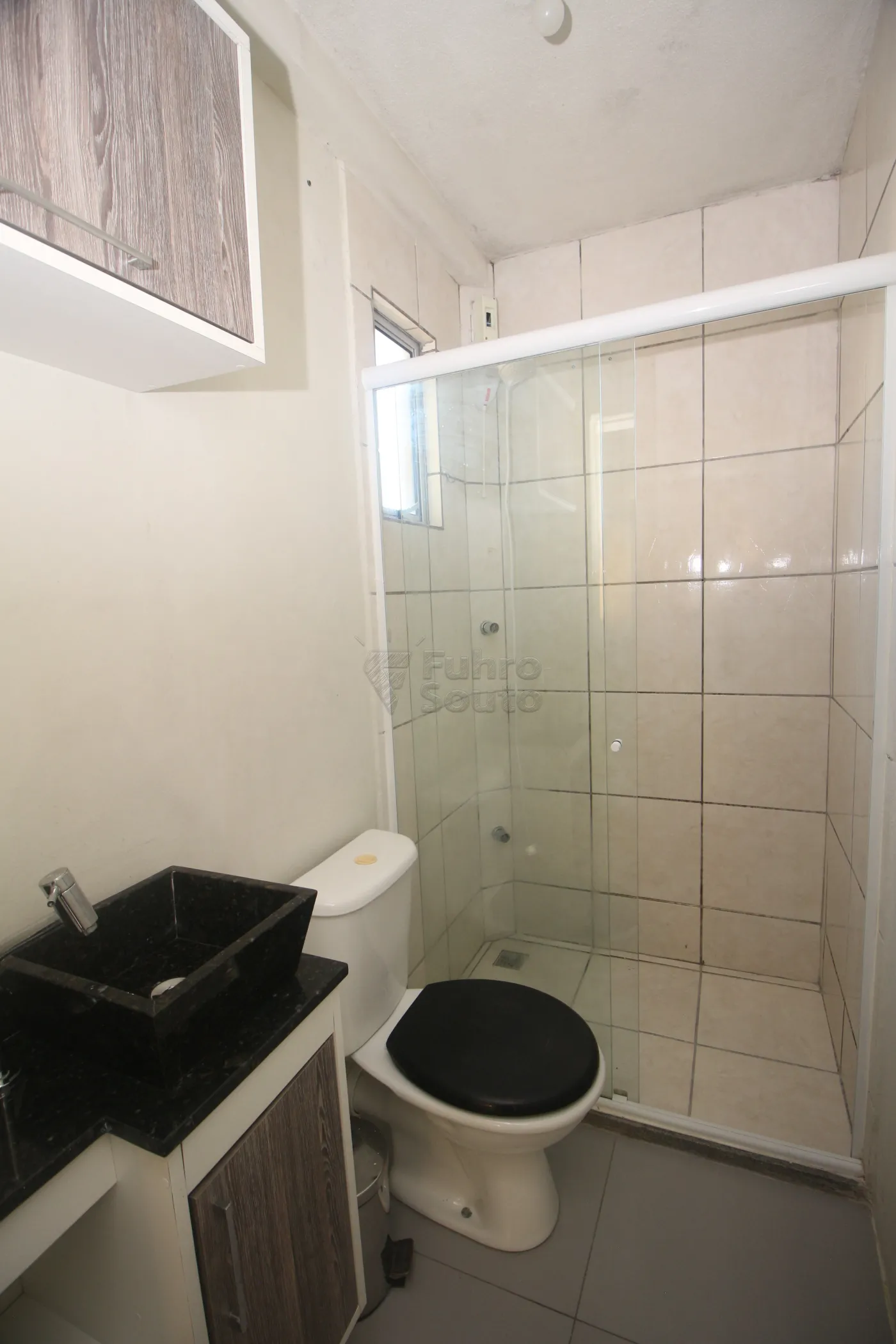 Alugar Apartamento / Padrão em Pelotas R$ 700,00 - Foto 24