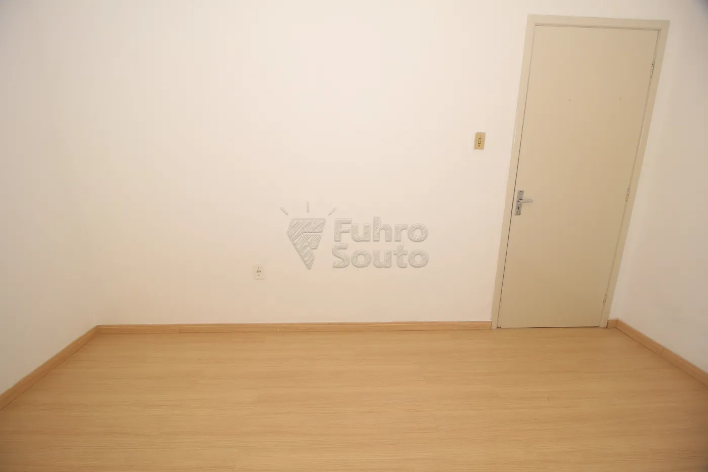 Alugar Apartamento / Padrão em Pelotas R$ 1.100,00 - Foto 10