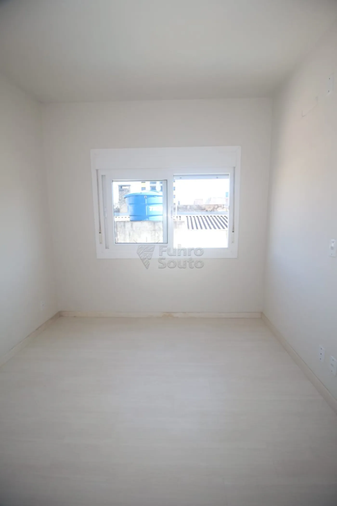 Alugar Apartamento / Padrão em Pelotas R$ 1.200,00 - Foto 11