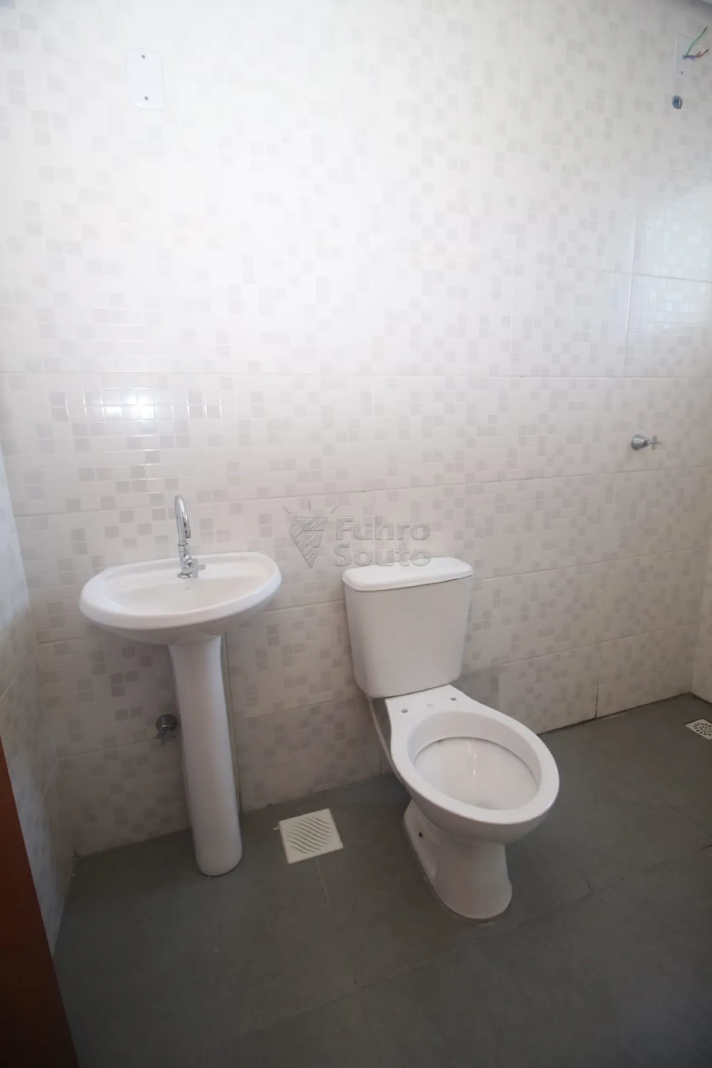 Alugar Apartamento / Padrão em Pelotas R$ 1.200,00 - Foto 18