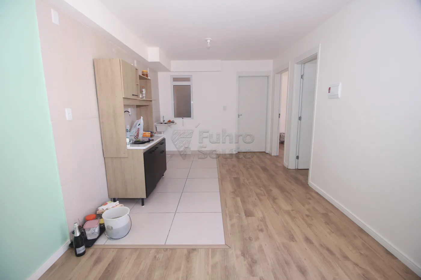 Alugar Apartamento / Padrão em Pelotas R$ 850,00 - Foto 5