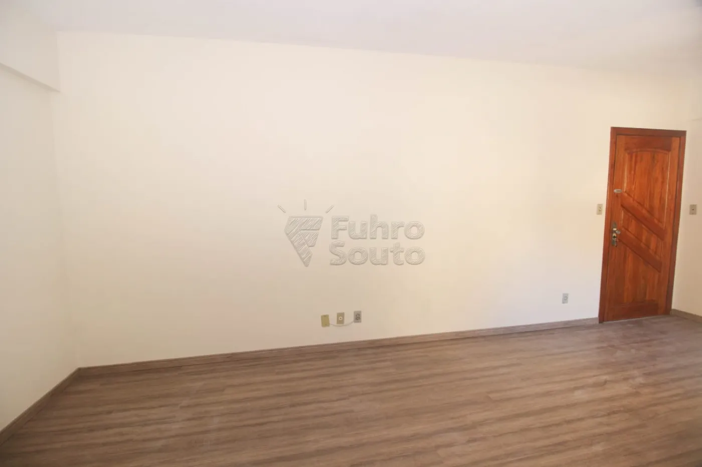 Alugar Apartamento / Padrão em Pelotas R$ 1.600,00 - Foto 5
