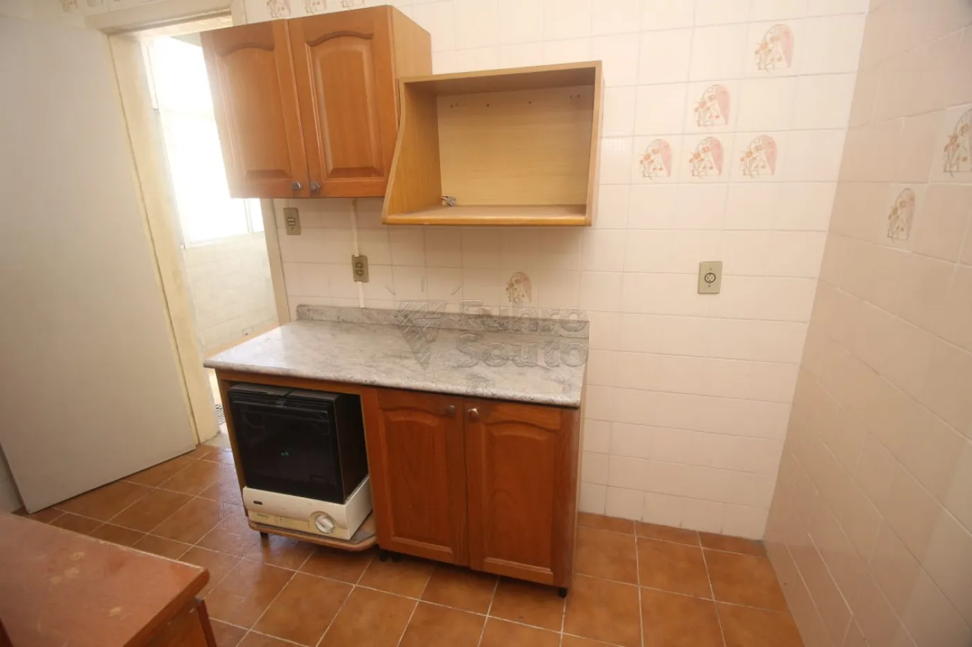 Alugar Apartamento / Padrão em Pelotas R$ 1.600,00 - Foto 6