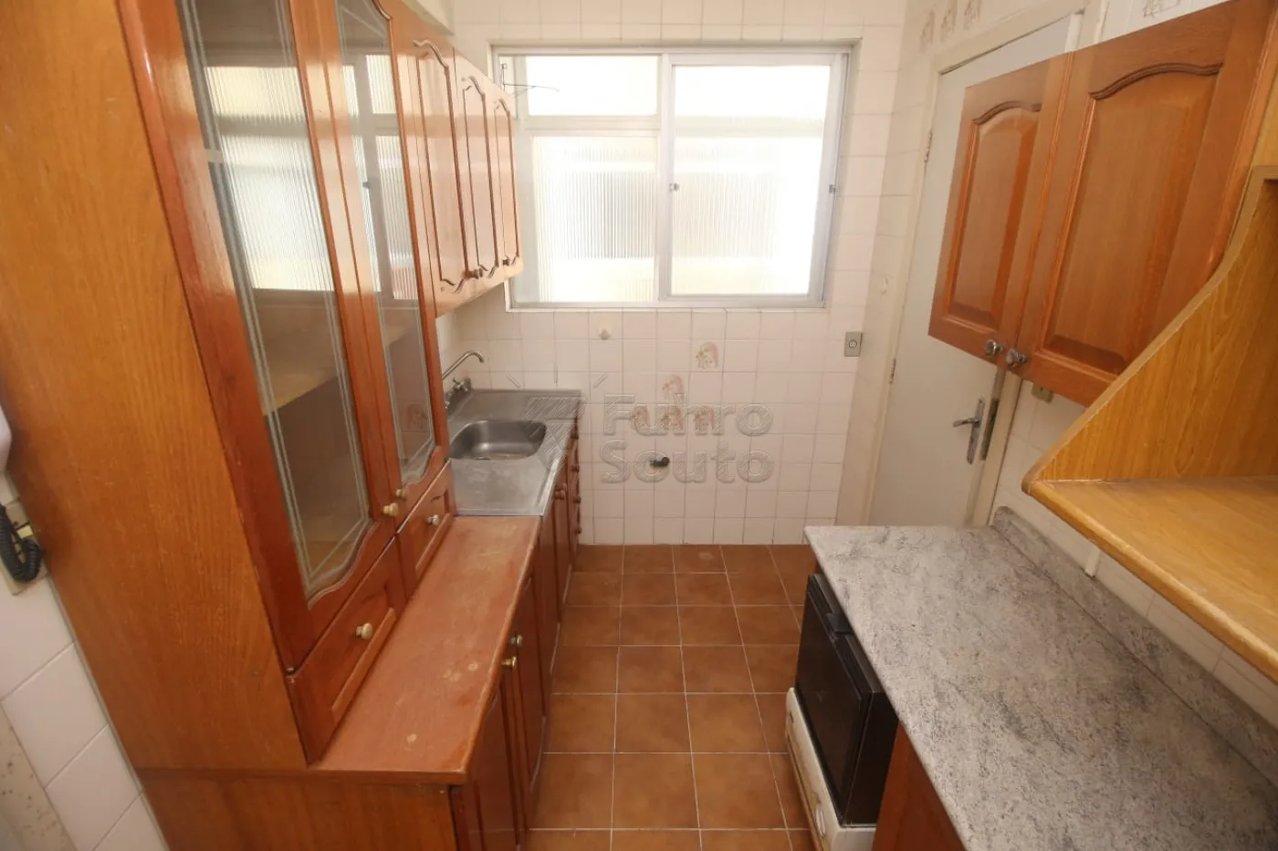 Alugar Apartamento / Padrão em Pelotas R$ 1.600,00 - Foto 7