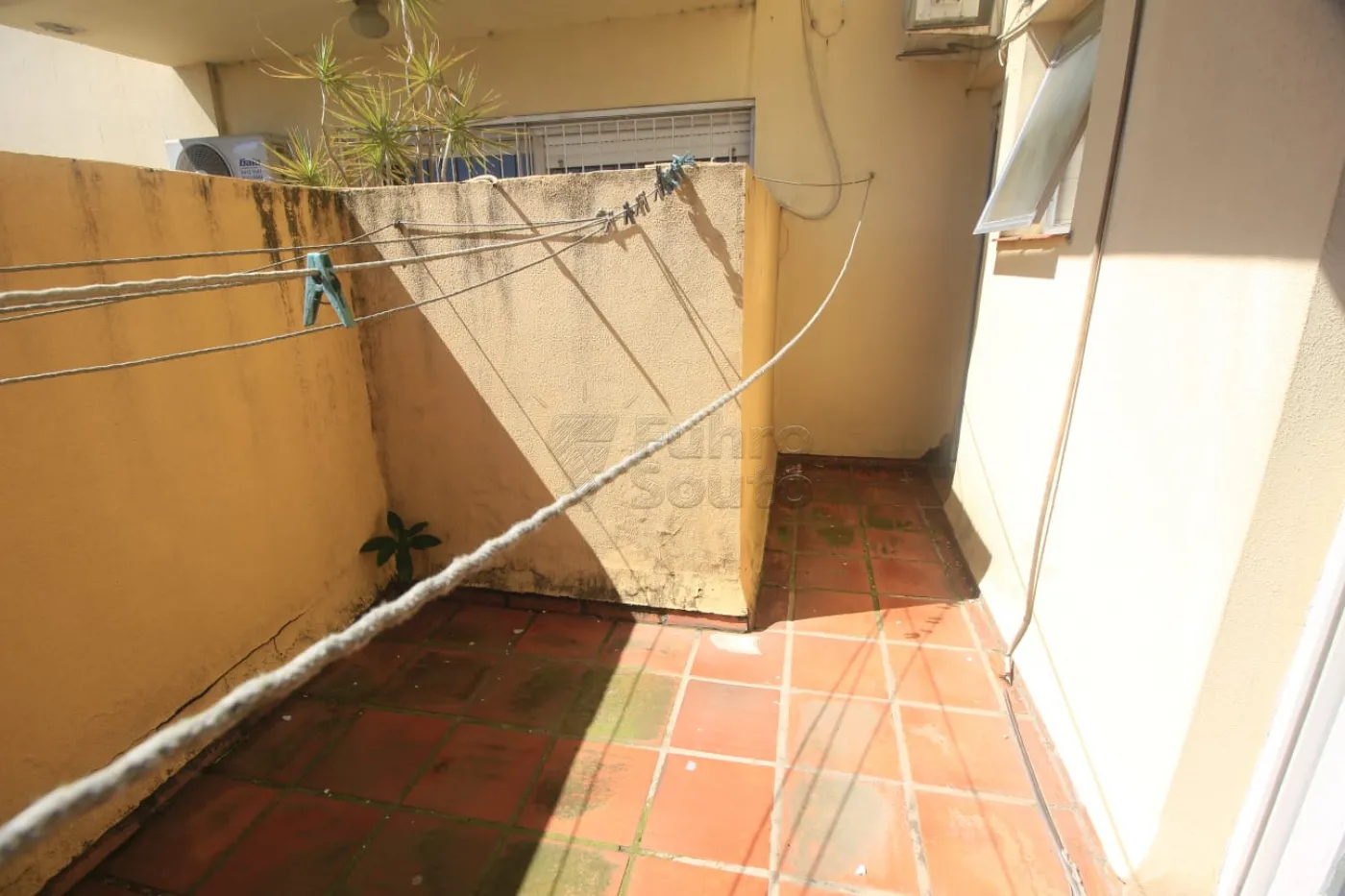 Alugar Apartamento / Padrão em Pelotas R$ 1.600,00 - Foto 21