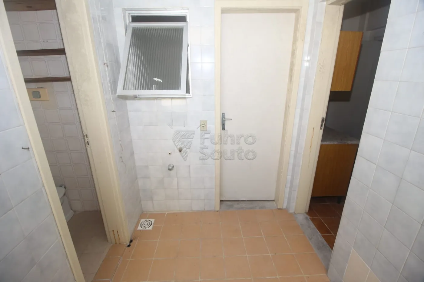 Alugar Apartamento / Padrão em Pelotas R$ 1.600,00 - Foto 28