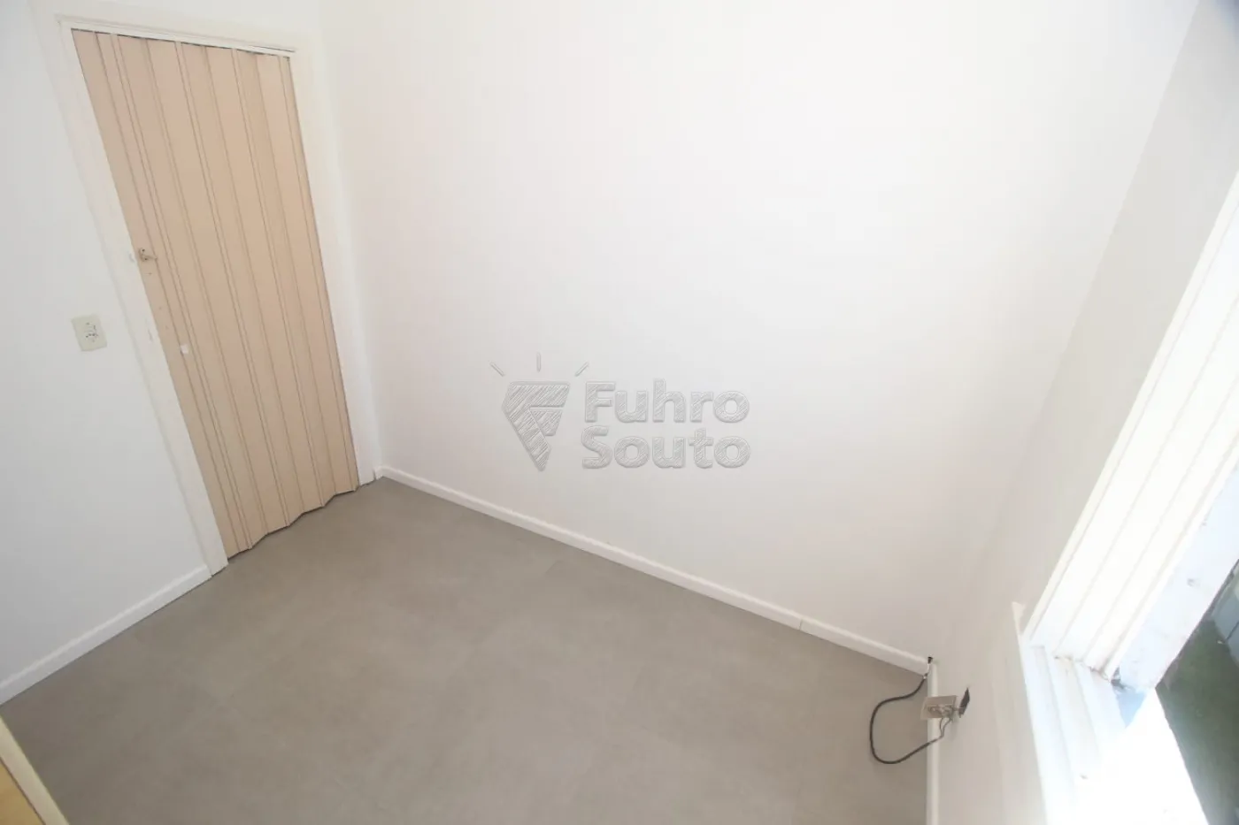 Alugar Apartamento / Padrão em Pelotas R$ 800,00 - Foto 9