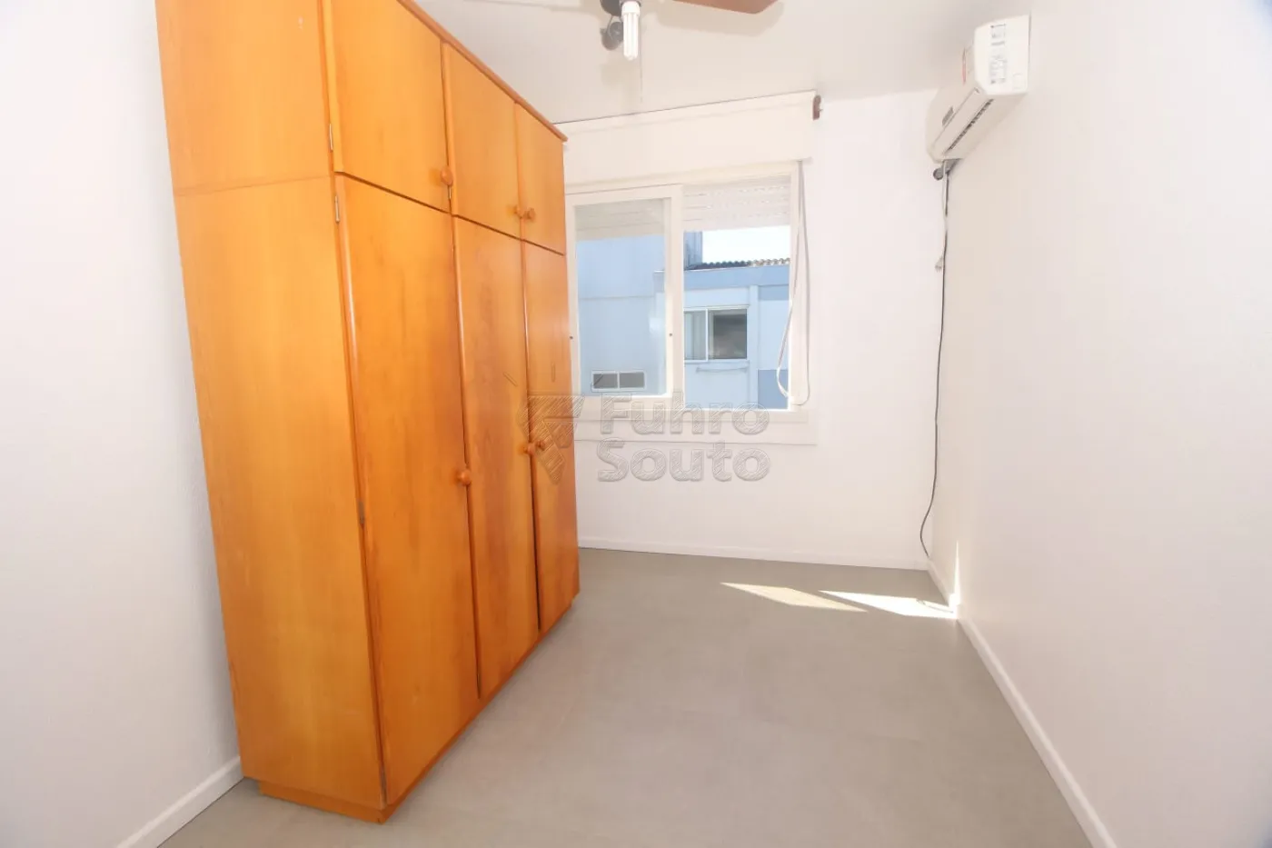 Alugar Apartamento / Padrão em Pelotas R$ 800,00 - Foto 17