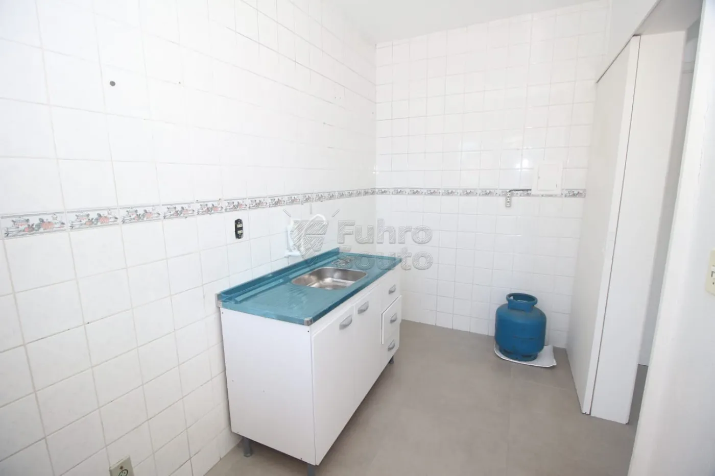 Alugar Apartamento / Padrão em Pelotas R$ 800,00 - Foto 21