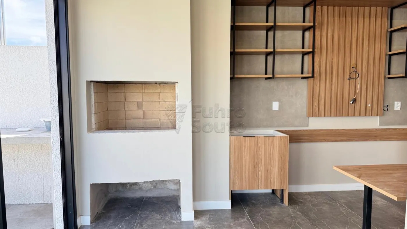 Comprar Casa / Padrão em Pelotas R$ 1.365.000,00 - Foto 8
