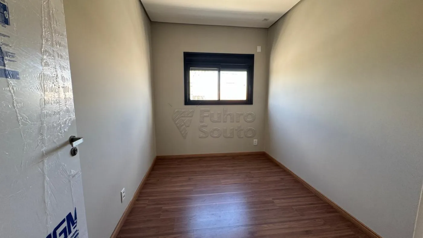 Comprar Casa / Padrão em Pelotas R$ 1.365.000,00 - Foto 10