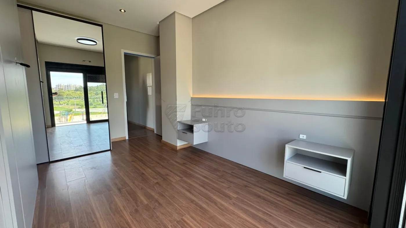 Comprar Casa / Padrão em Pelotas R$ 1.365.000,00 - Foto 9