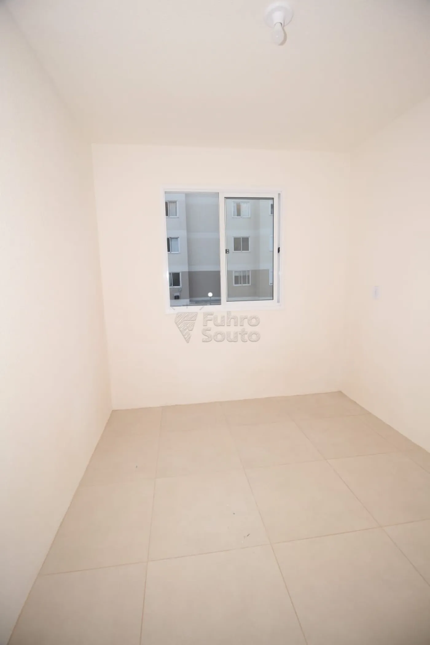 Alugar Apartamento / Padrão em Pelotas R$ 800,00 - Foto 8