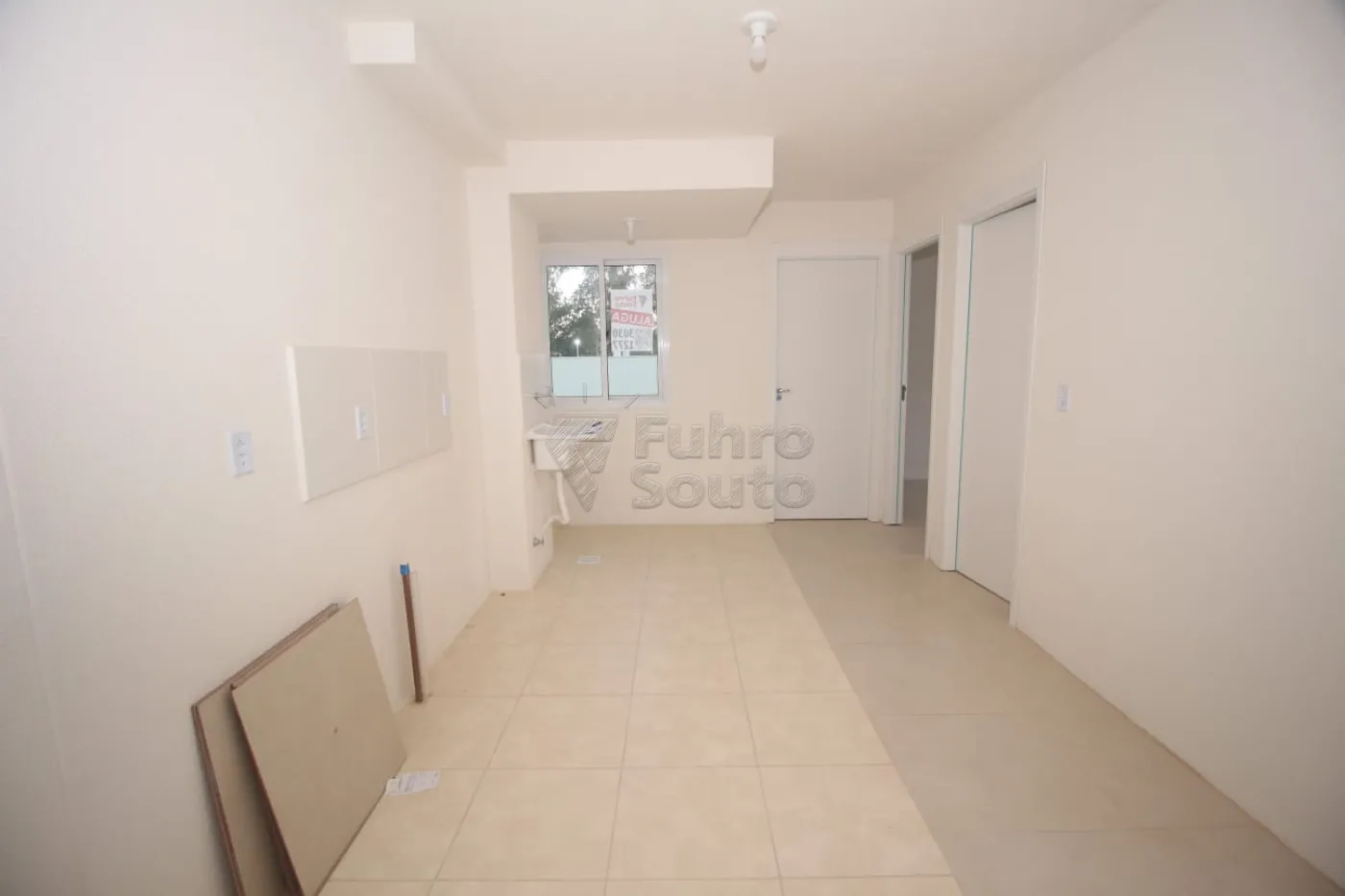 Alugar Apartamento / Padrão em Pelotas R$ 800,00 - Foto 5