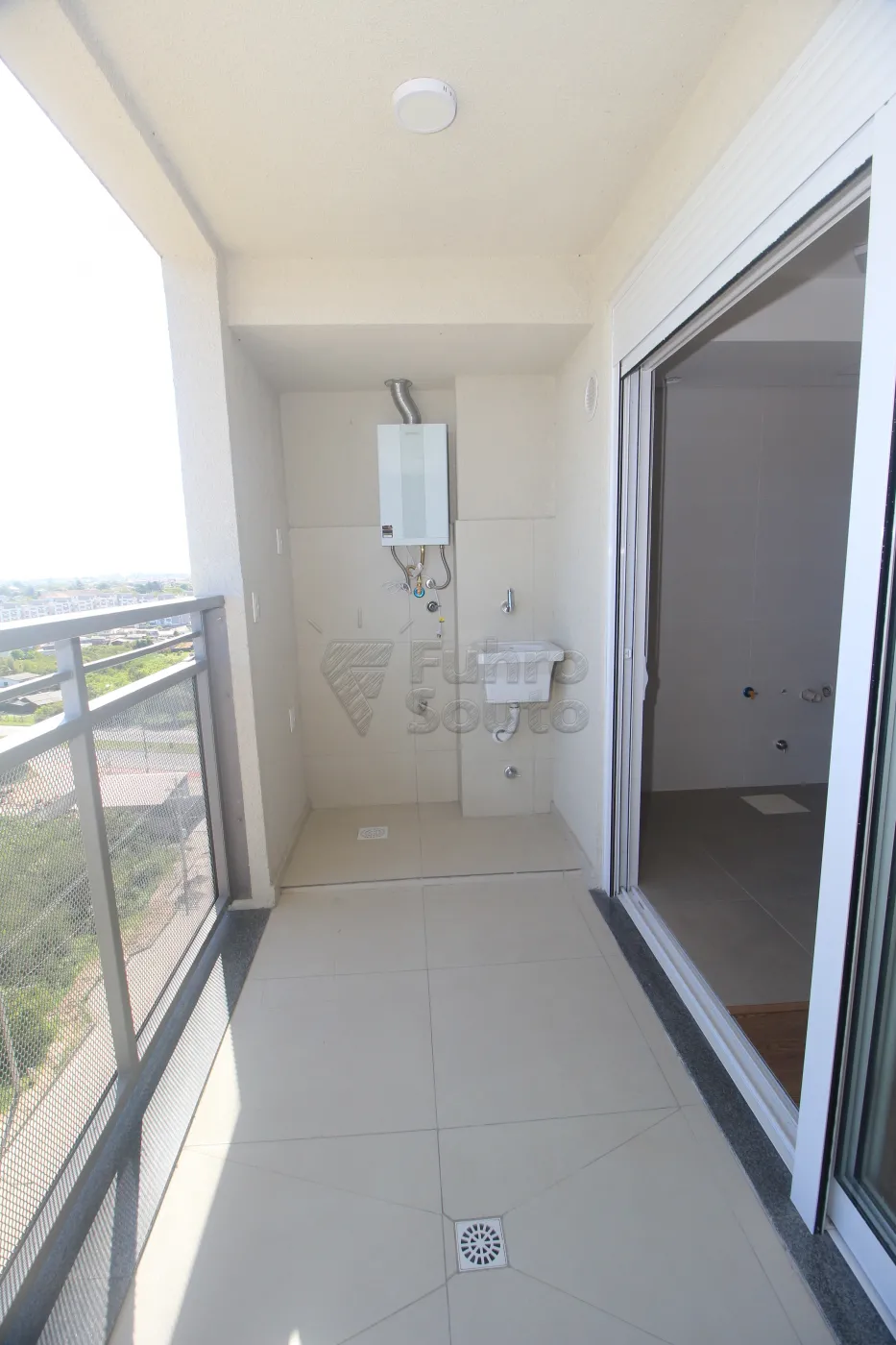 Alugar Apartamento / Padrão em Pelotas R$ 2.600,00 - Foto 6