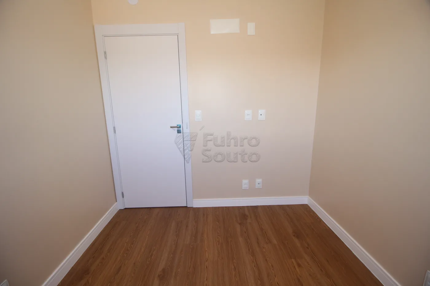 Alugar Apartamento / Padrão em Pelotas R$ 2.600,00 - Foto 11