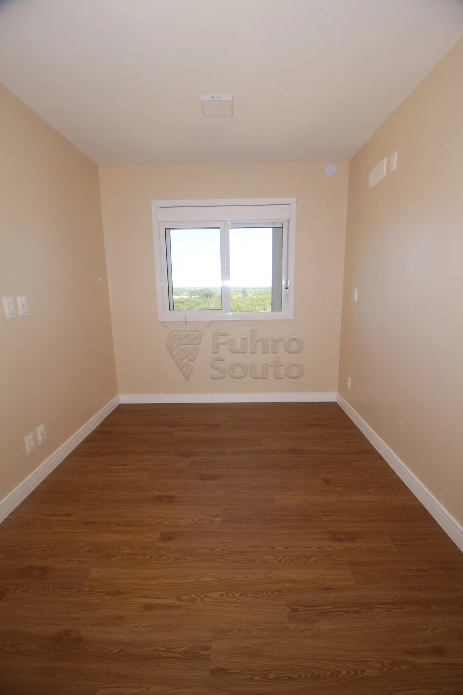 Alugar Apartamento / Padrão em Pelotas R$ 2.600,00 - Foto 15