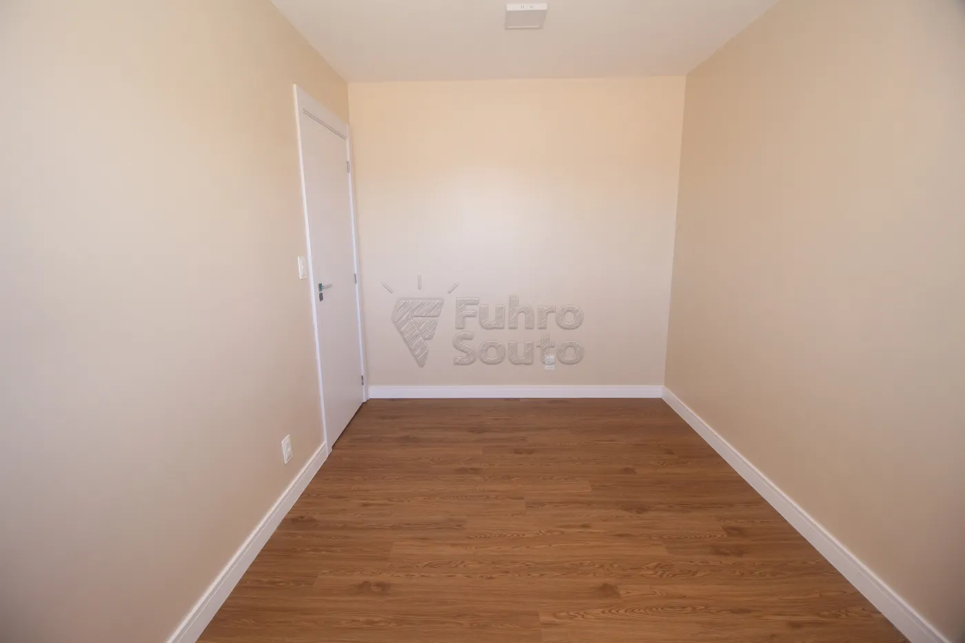 Alugar Apartamento / Padrão em Pelotas R$ 2.600,00 - Foto 18