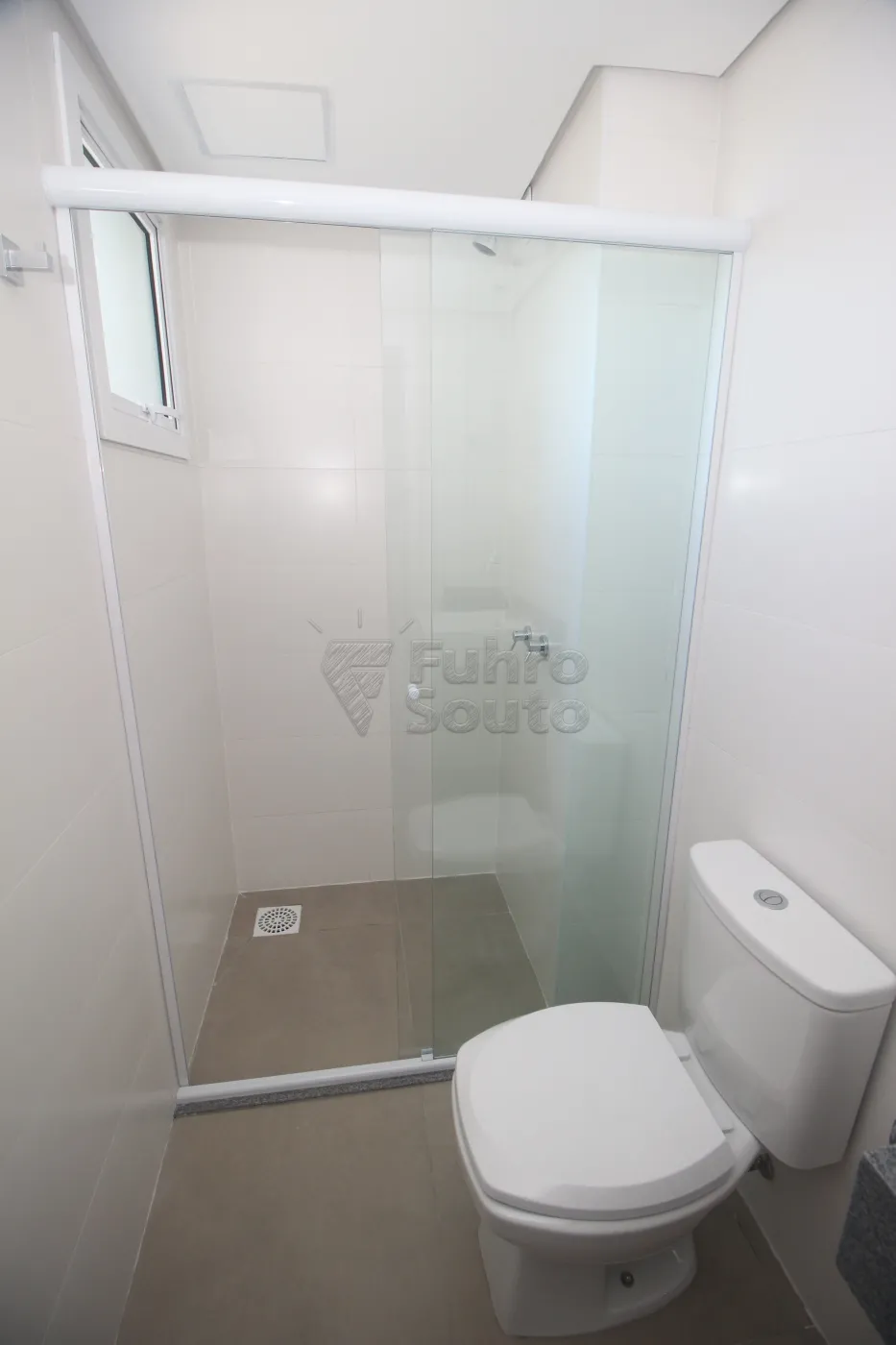 Alugar Apartamento / Padrão em Pelotas R$ 2.600,00 - Foto 27