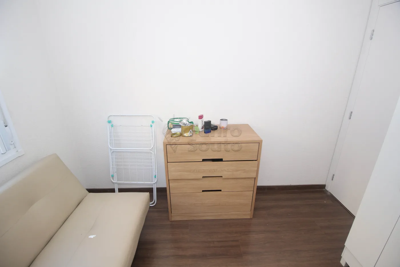 Alugar Apartamento / Padrão em Pelotas R$ 1.000,00 - Foto 12