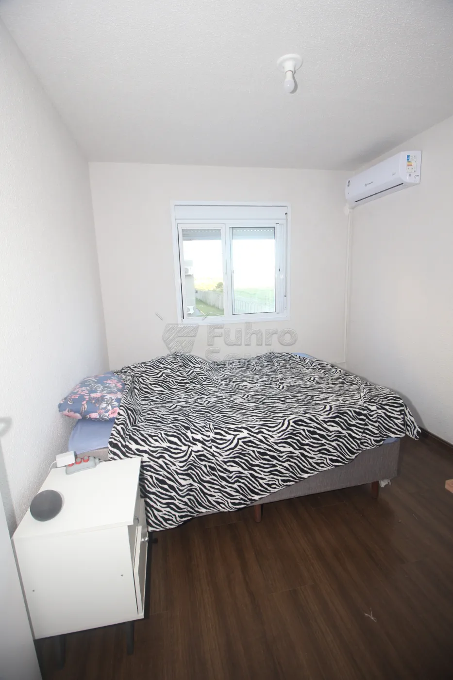Alugar Apartamento / Padrão em Pelotas R$ 1.000,00 - Foto 17