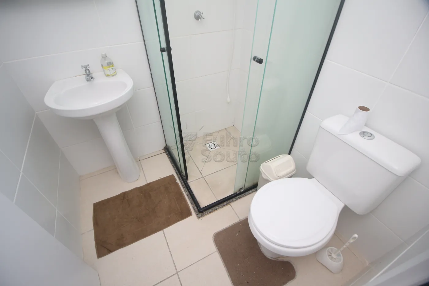 Alugar Apartamento / Padrão em Pelotas R$ 1.000,00 - Foto 25