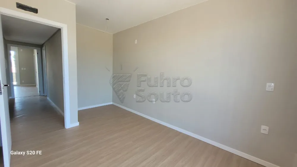 Dormitório Comprar Casa / Padrão em Pelotas R$ 1.180.000,00 - Foto 5