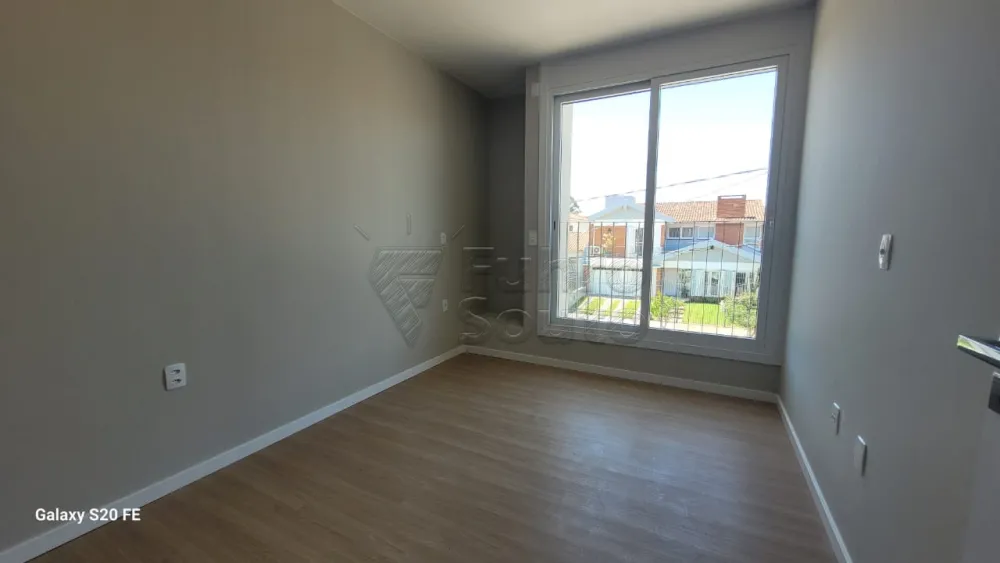 Dormitório Comprar Casa / Padrão em Pelotas R$ 1.180.000,00 - Foto 6