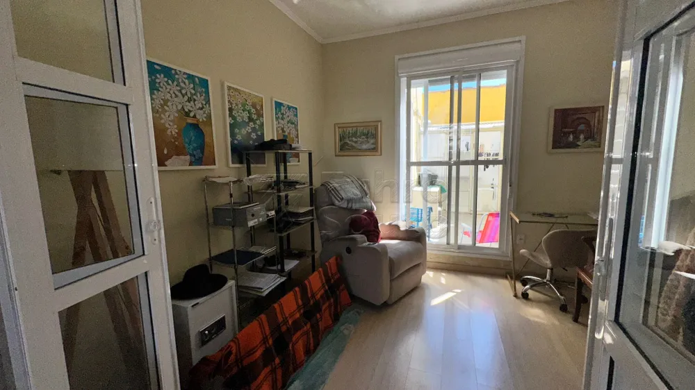Comprar Casa / Padrão em Pelotas R$ 446.000,00 - Foto 1