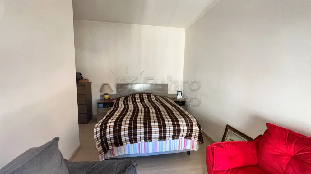 Comprar Casa / Padrão em Pelotas R$ 446.000,00 - Foto 4