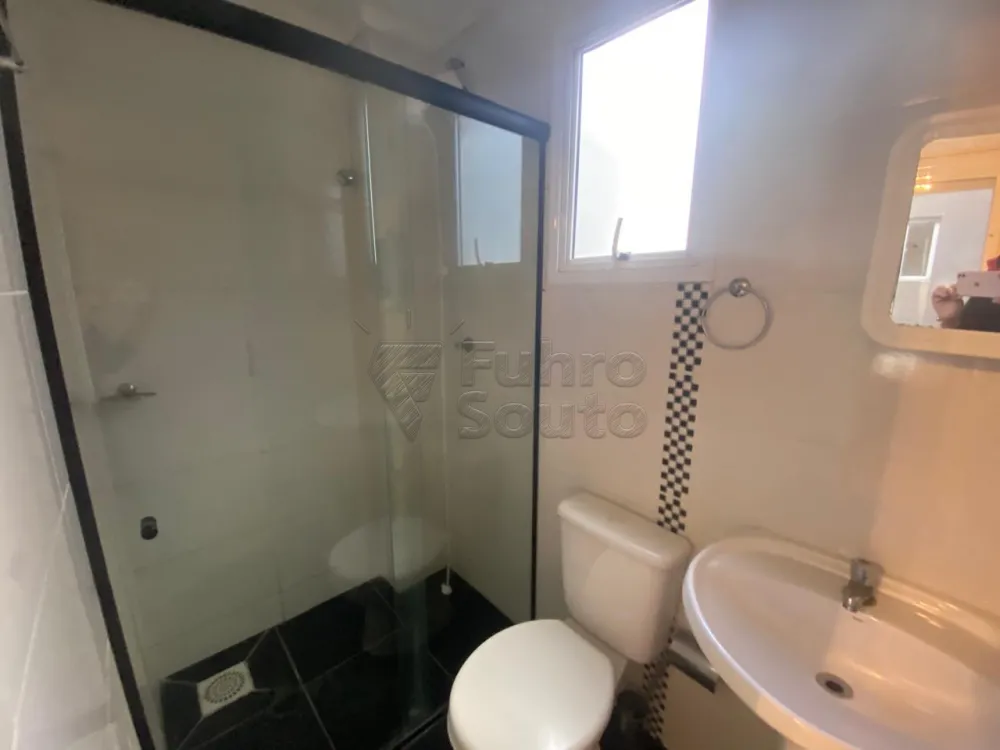 Comprar Apartamento / Padrão em Pelotas R$ 140.000,00 - Foto 6