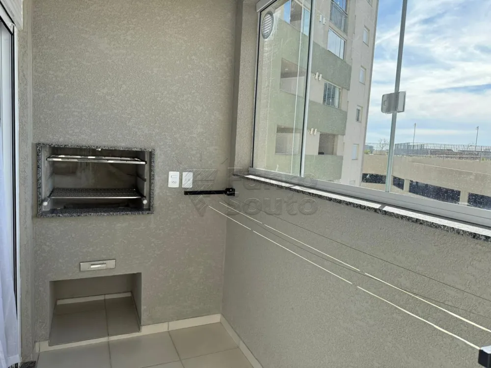 Comprar Apartamento / Padrão em Pelotas R$ 425.000,00 - Foto 7