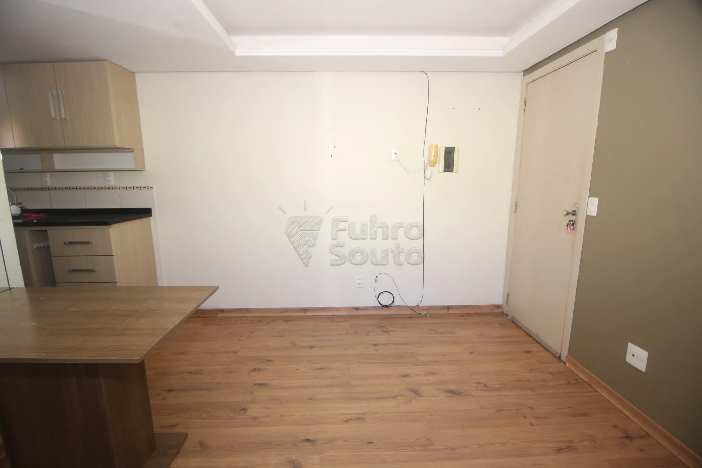 Alugar Apartamento / Padrão em Pelotas R$ 850,00 - Foto 5