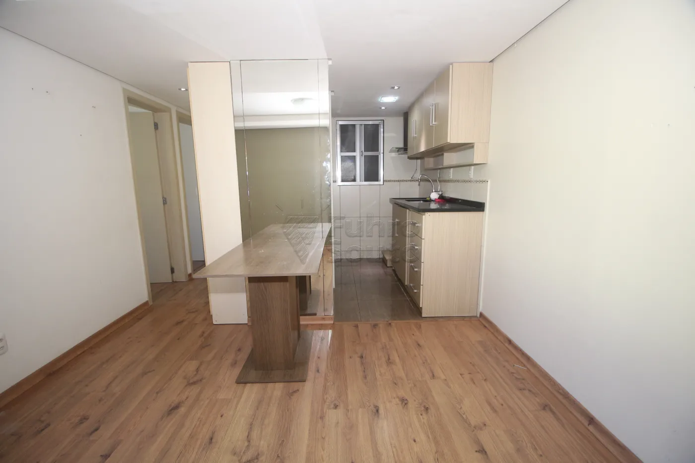 Alugar Apartamento / Padrão em Pelotas R$ 850,00 - Foto 6
