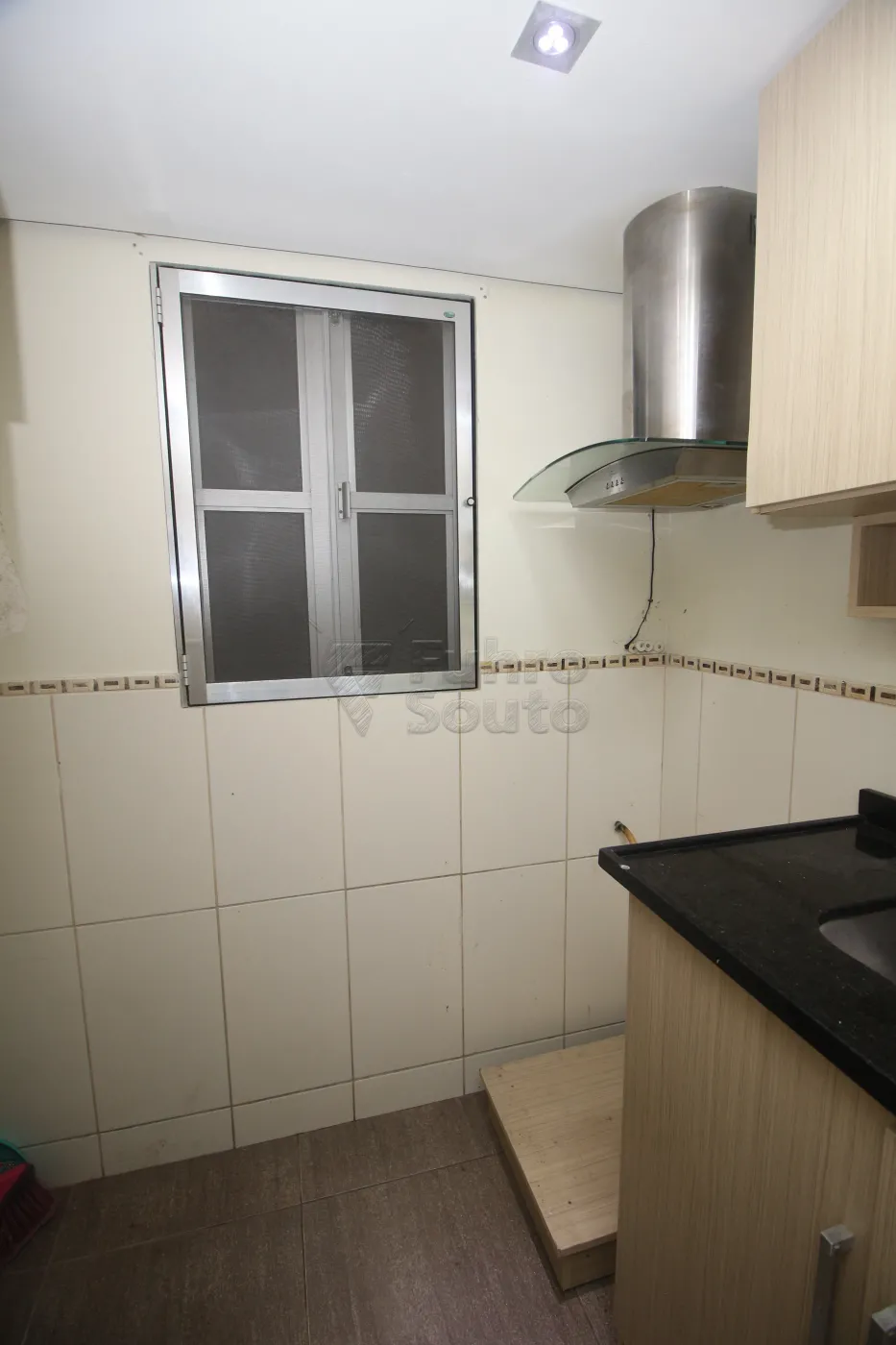Alugar Apartamento / Padrão em Pelotas R$ 850,00 - Foto 10