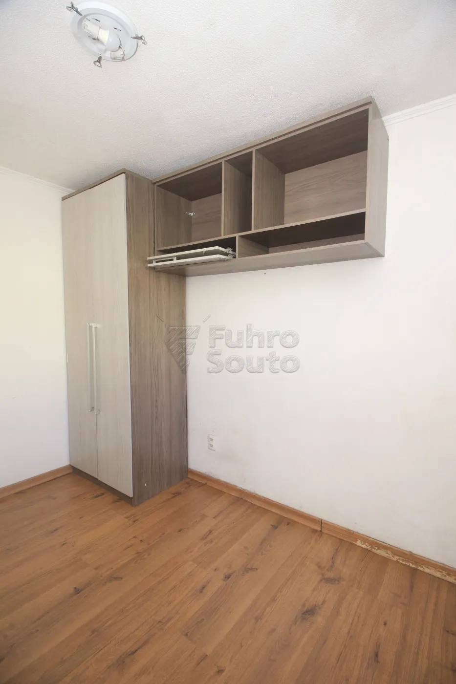 Alugar Apartamento / Padrão em Pelotas R$ 850,00 - Foto 18