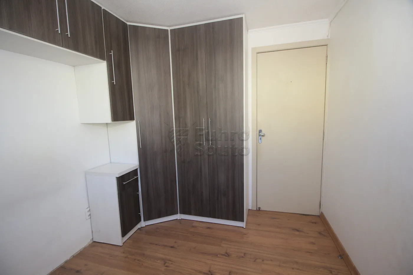 Alugar Apartamento / Padrão em Pelotas R$ 850,00 - Foto 25