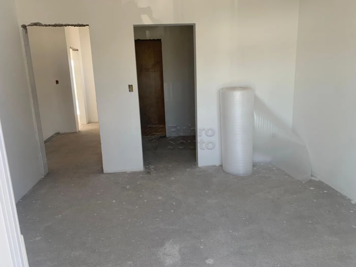 Comprar Casa / Padrão em Pelotas R$ 1.190.000,00 - Foto 7
