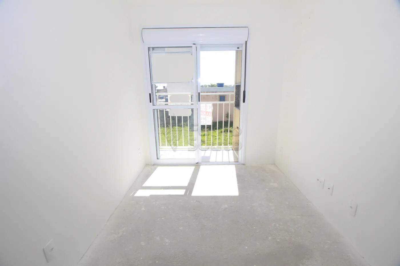 Alugar Apartamento / Padrão em Pelotas R$ 1.250,00 - Foto 2
