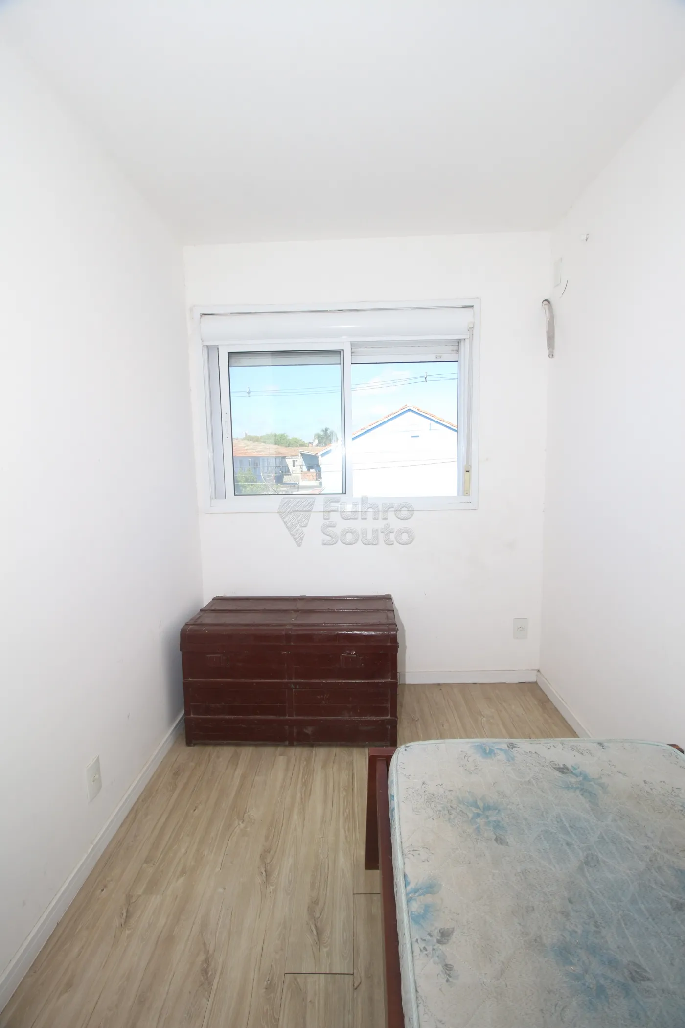 Alugar Casa / Condomínio em Pelotas R$ 1.500,00 - Foto 15