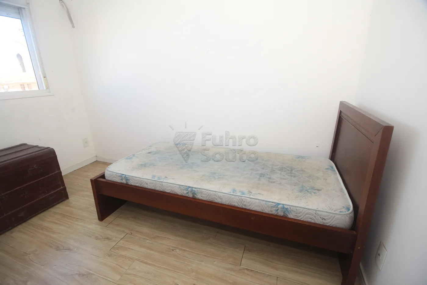 Alugar Casa / Condomínio em Pelotas R$ 1.500,00 - Foto 16