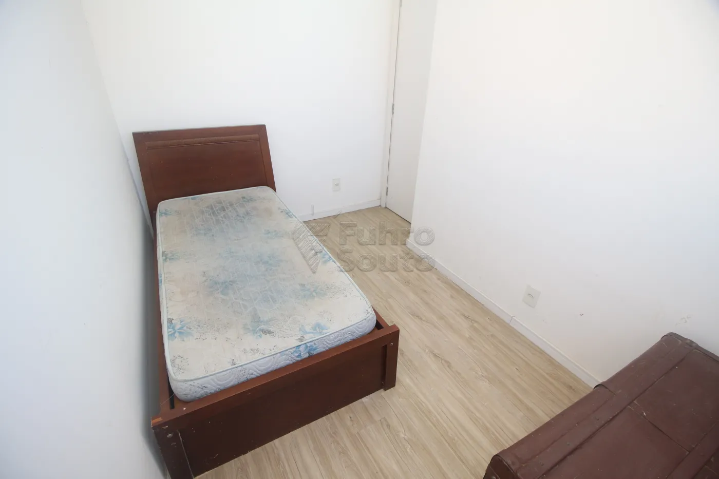 Alugar Casa / Condomínio em Pelotas R$ 1.500,00 - Foto 19