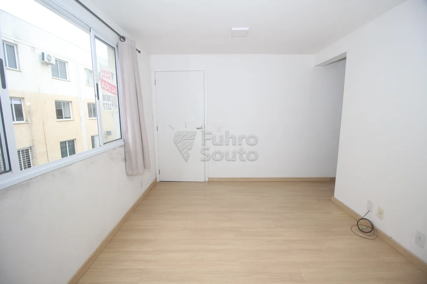 Alugar Apartamento / Padrão em Pelotas R$ 850,00 - Foto 3