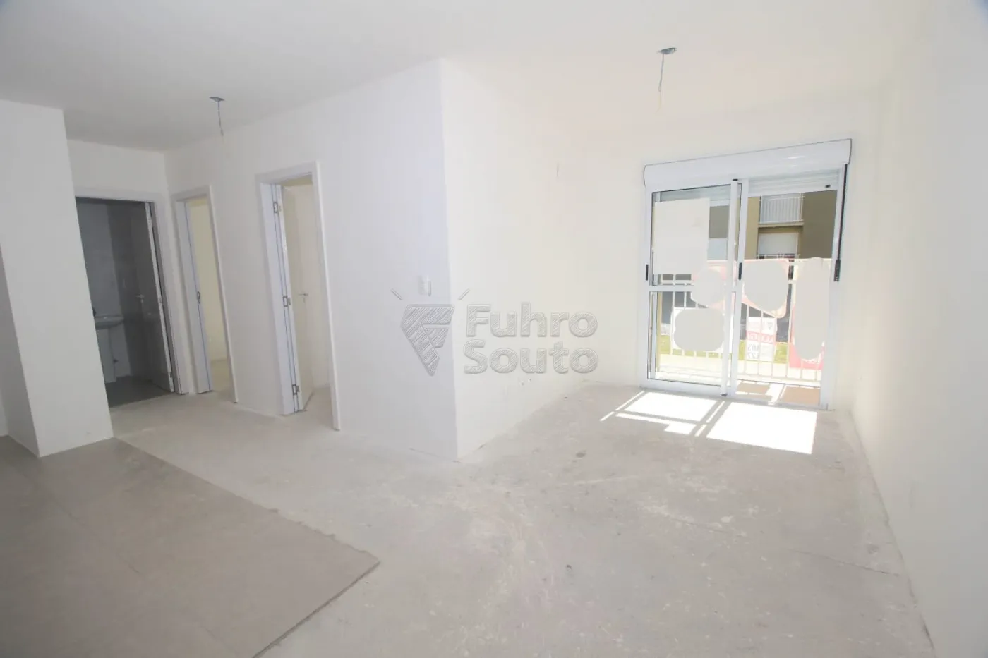 Alugar Apartamento / Padrão em Pelotas R$ 1.250,00 - Foto 1