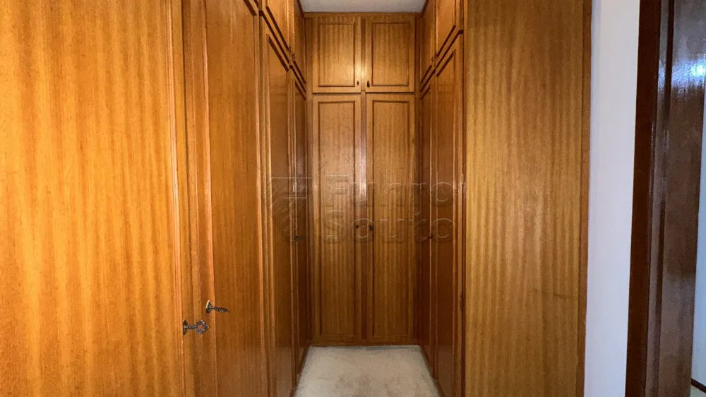 Comprar Apartamento / Padrão em Pelotas R$ 650.000,00 - Foto 10
