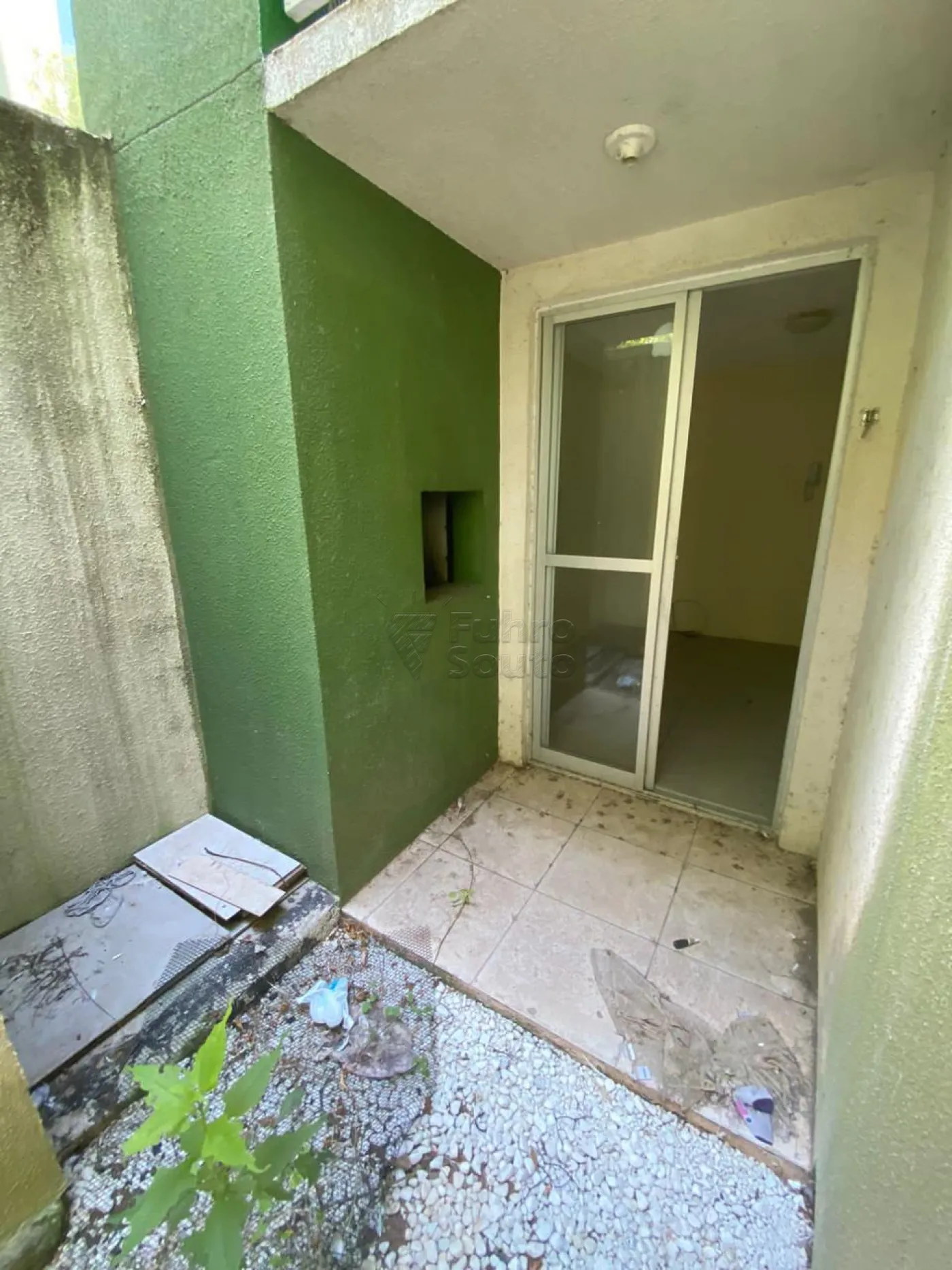 Alugar Apartamento / Padrão em Pelotas R$ 750,00 - Foto 9