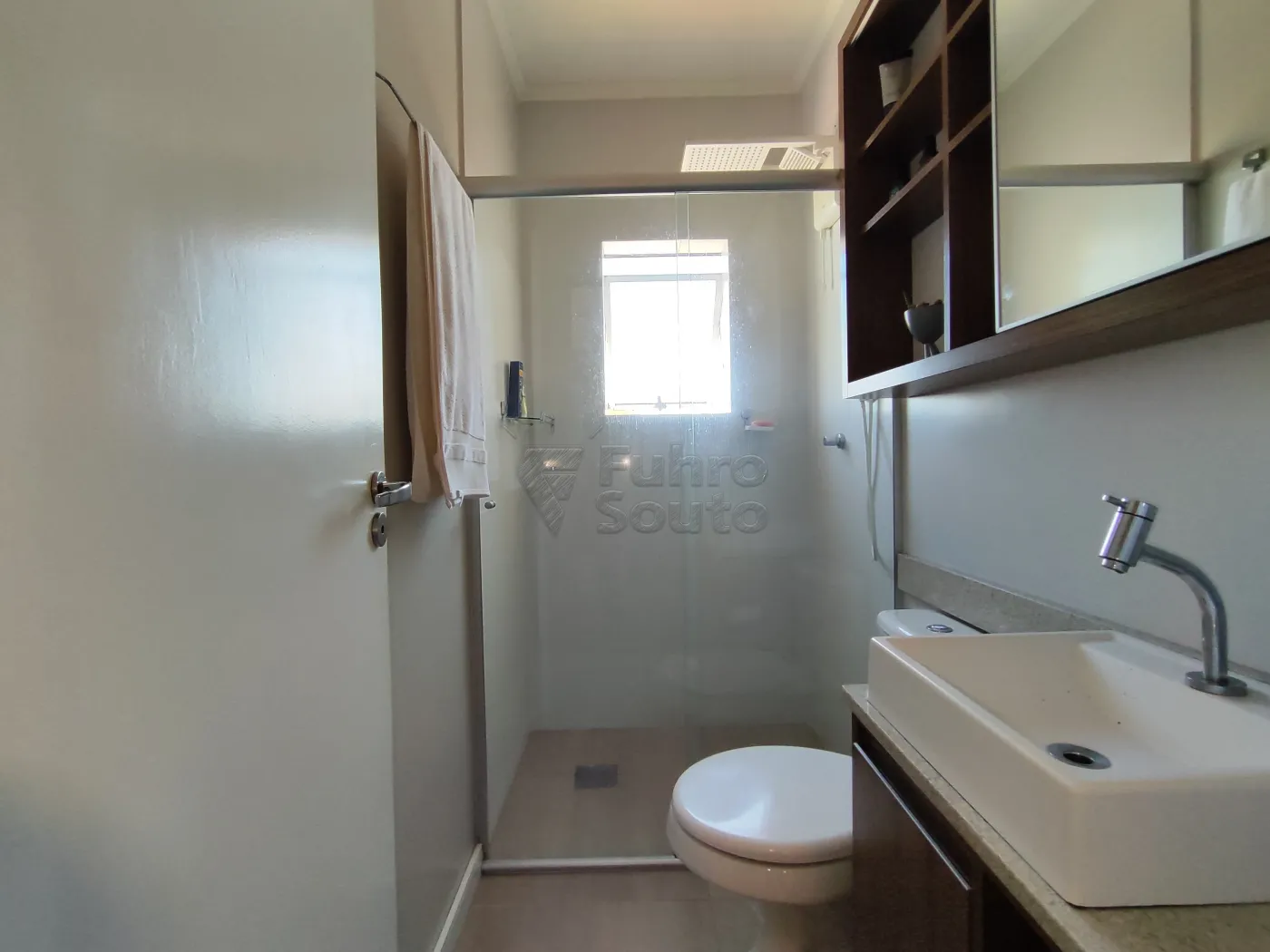 Comprar Apartamento / Padrão em Pelotas R$ 165.000,00 - Foto 7