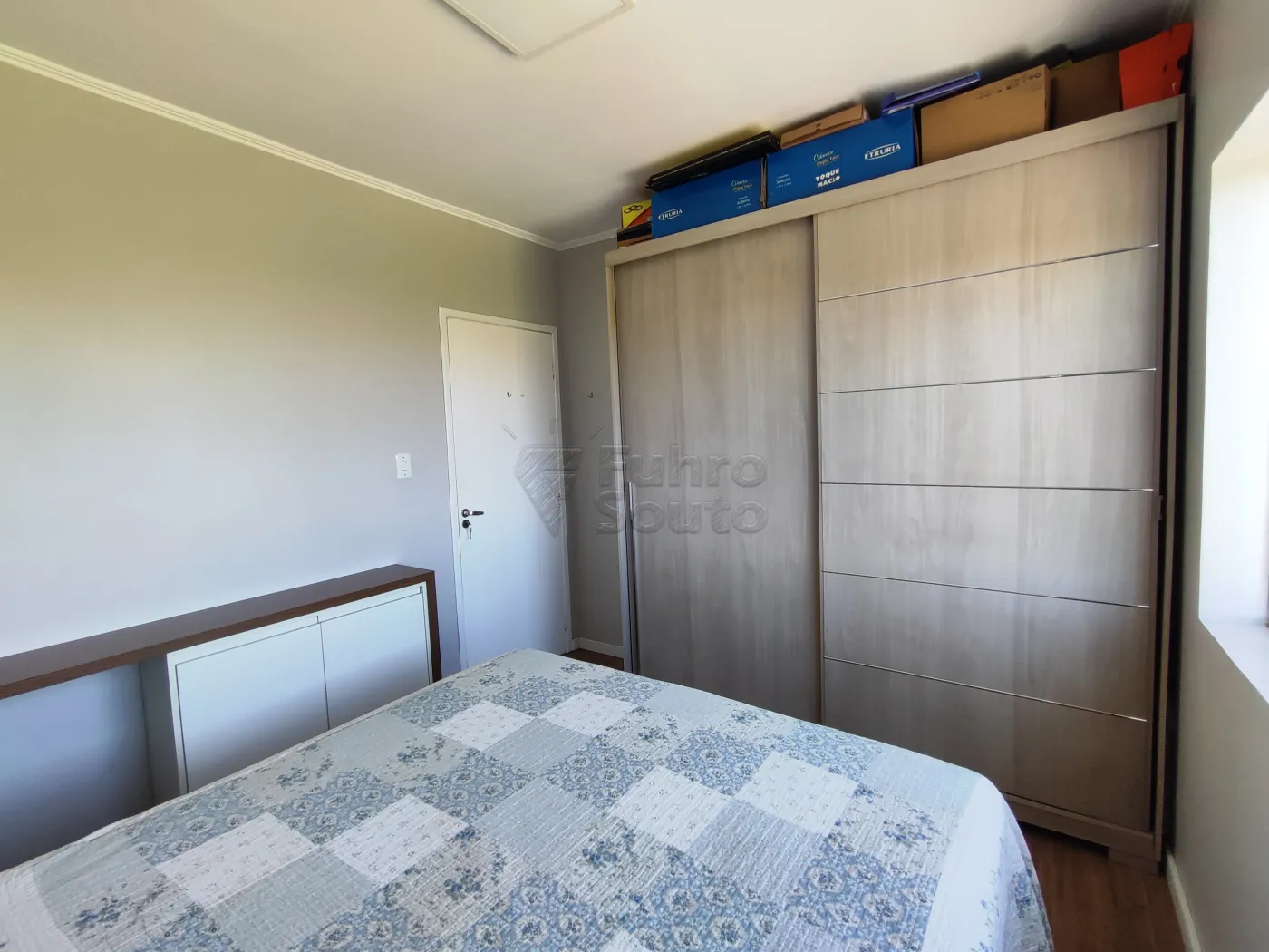 Comprar Apartamento / Padrão em Pelotas R$ 165.000,00 - Foto 6