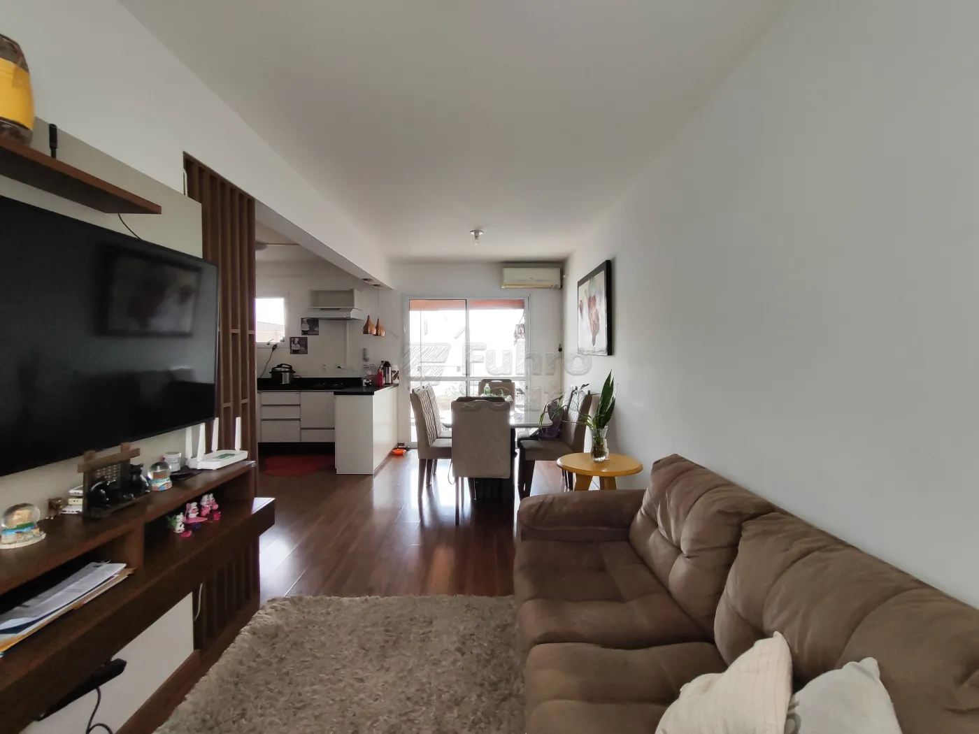 Comprar Casa / Condomínio em Pelotas R$ 450.000,00 - Foto 1